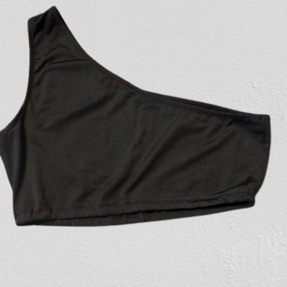 Black One Shoulder Crop Top   4215   Small  NWT Boutique